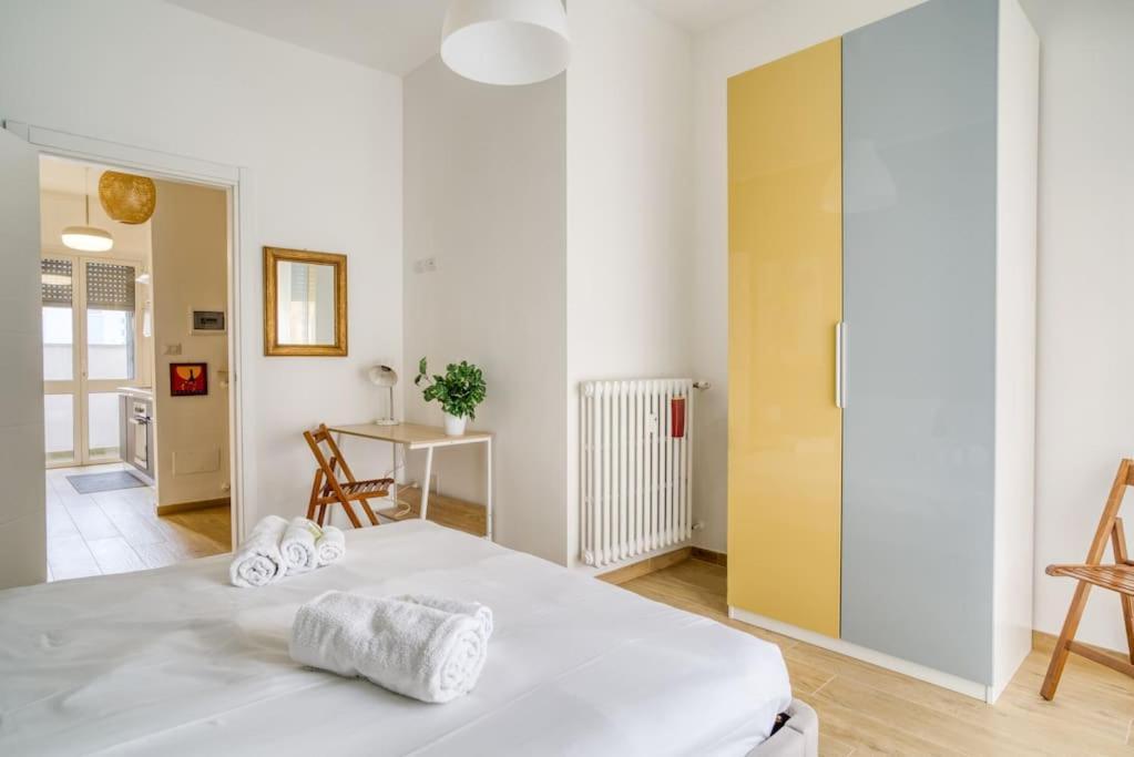 Pop Connection Apartment *